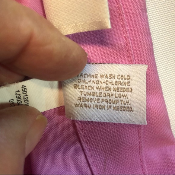 Chico’s Women’s Blouse Top Classic Curbed Hem Cuffed 3/4 Sleeve No Iron Cotton - Picture 9 of 9